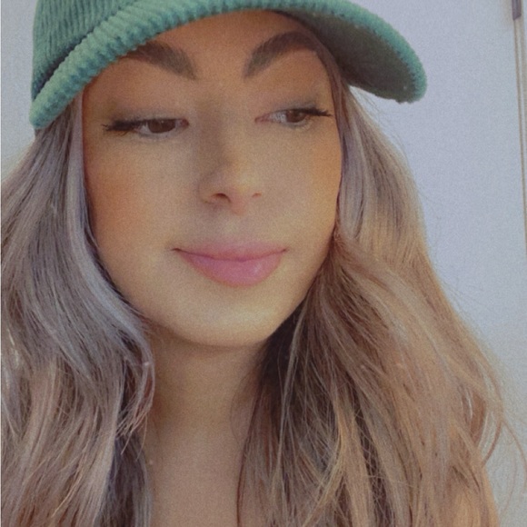 gabyyy92